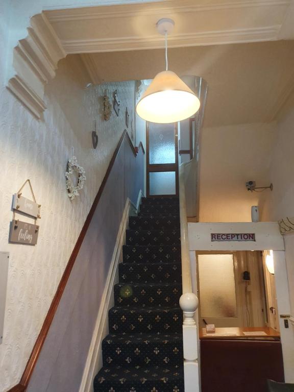 Iona Hotel room 2